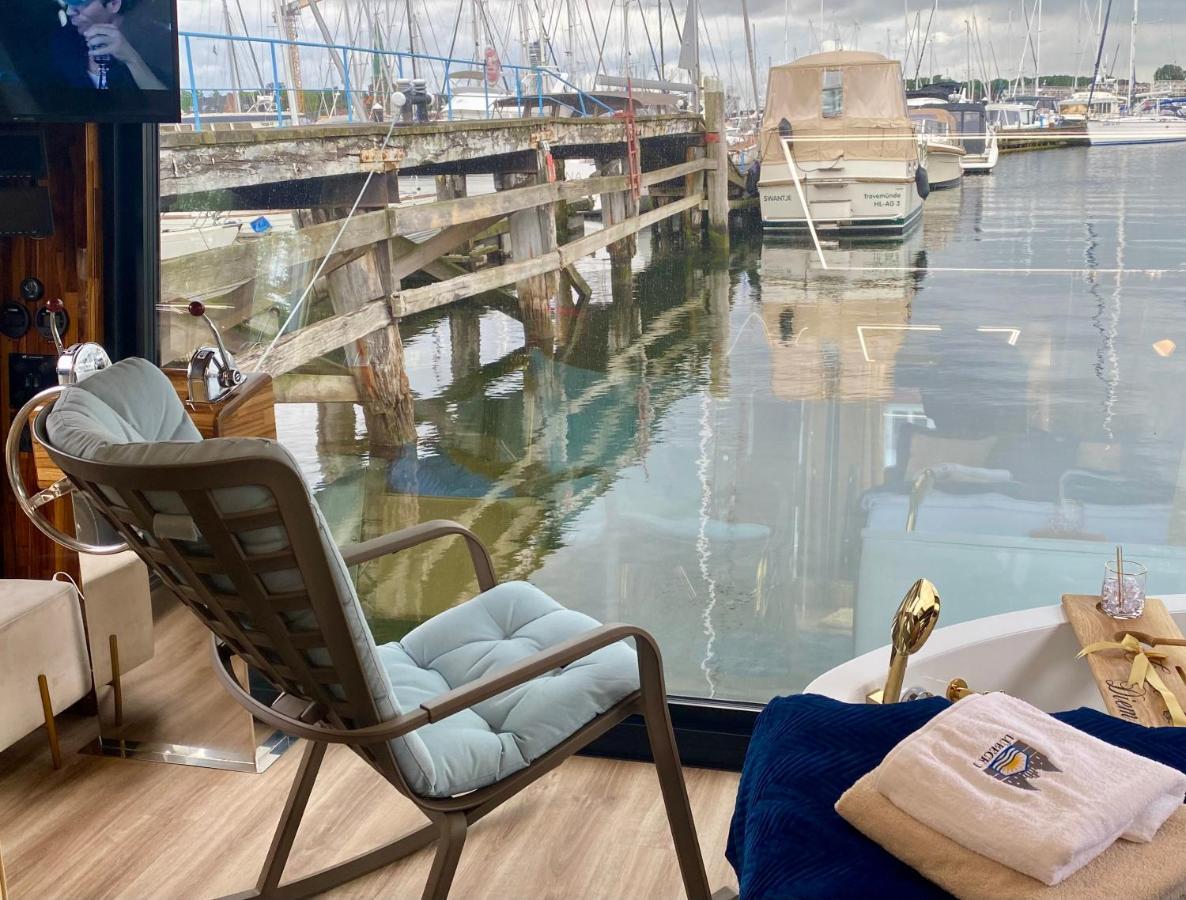 Hausboot Mit Traumlage In Luebeck-Travemuende Hotel Luaran gambar